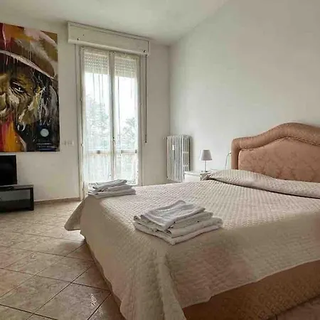 Mutina 6 * Modène