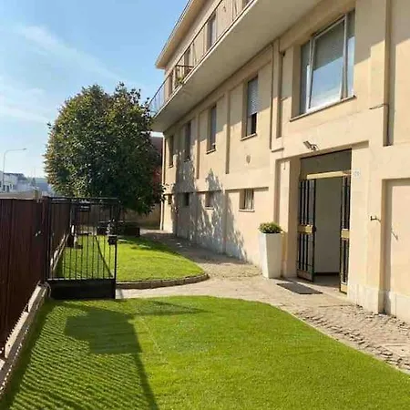 Mutina 6 Apartmán *
