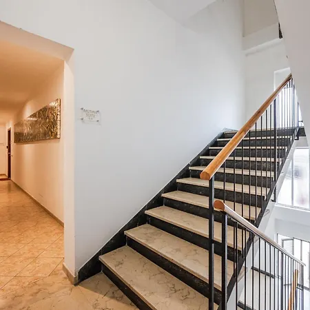 Apartmán Mutina 6 *