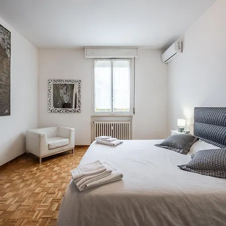 Mutina 6 Apartmán
